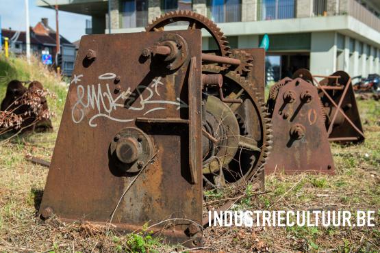 opwindtrommels van kranen